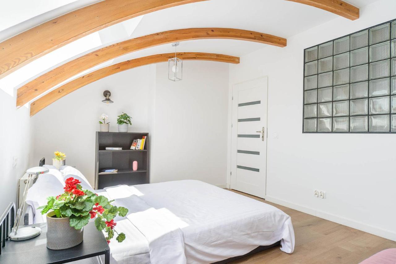 Stylish Apartment In The City Center Of วอร์ซอ ภายนอก รูปภาพ