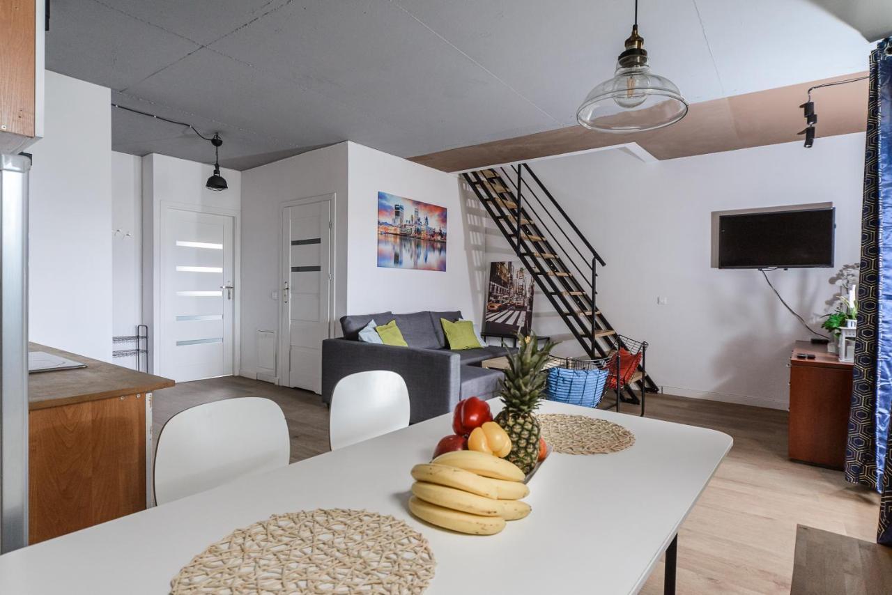 Stylish Apartment In The City Center Of วอร์ซอ ภายนอก รูปภาพ